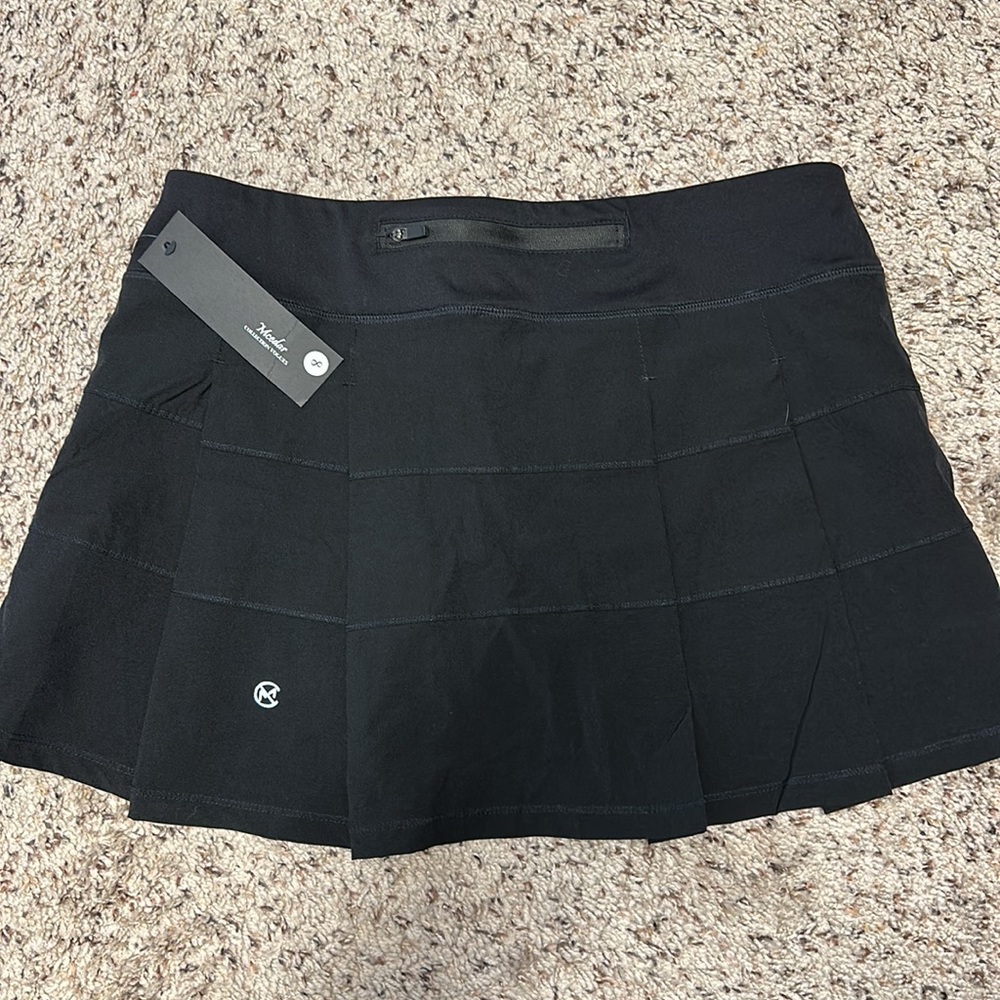Black Tennis skort - Picture 2 of 6